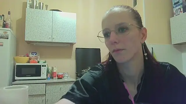 Lucy Divine online show from 26, 10, 2025