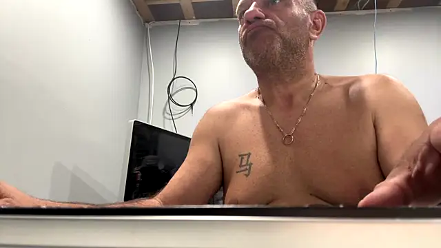 frankyjones8989 online show from 28, 10, 2025