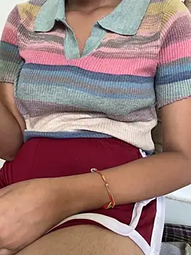 Snapshot of Cute_dolly23 chatting on 20, 9, 2025 Cute dolly23 online show from 20, 9, 2025