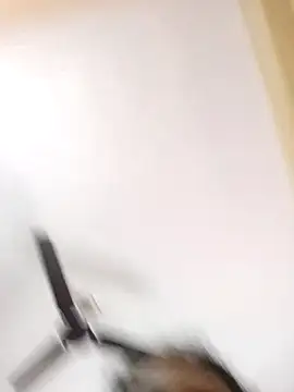 Snapshot of Cute_dolly23 chatting on 17, 10, 2025 Cute dolly23 online show from 17, 10, 2025