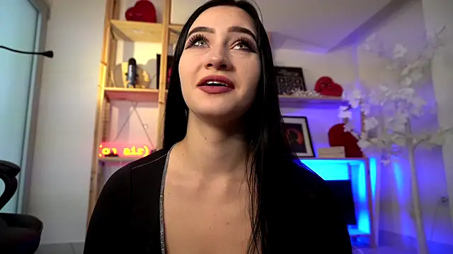 Mary Lori online show from 14, 9, 2025