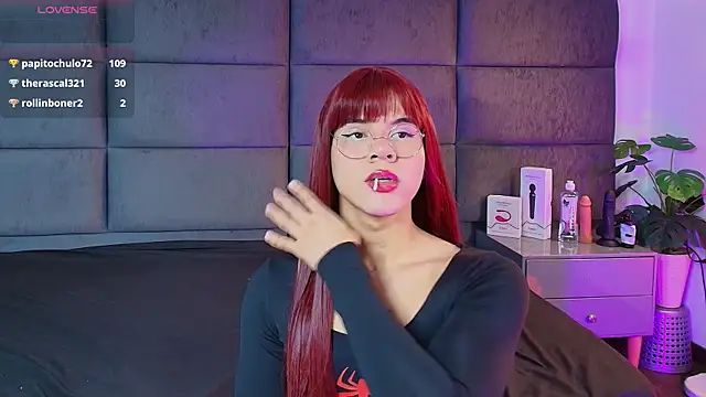 Slenna Moon online show from 21, 12, 2025