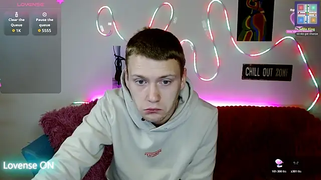 Xavier Night81 online show from 19, 11, 2025