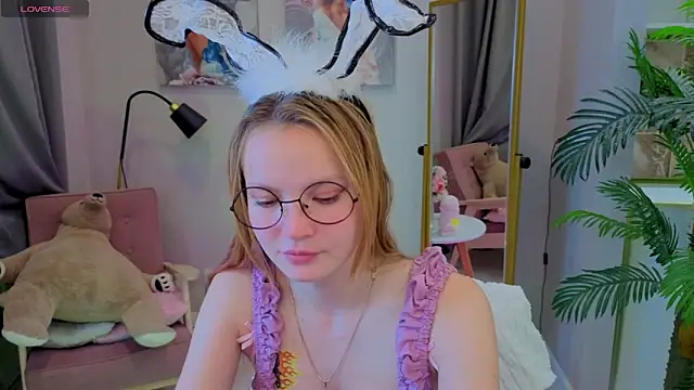 Ginger Emma online show from 20, 9, 2025