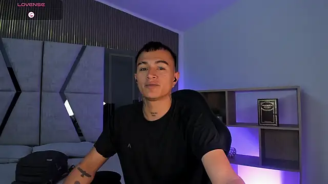 LiamDeep online show from 14, 2, 2026