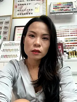 Snapshot of Baby-mmm chatting on 9, 9, 2025 Baby-mmm online show from 9, 9, 2025