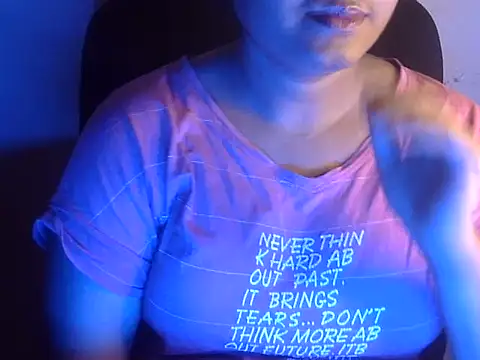 Snapshot of Aanya_Hazel chatting on 12, 9, 2025 Aanya Hazel online show from 12, 9, 2025