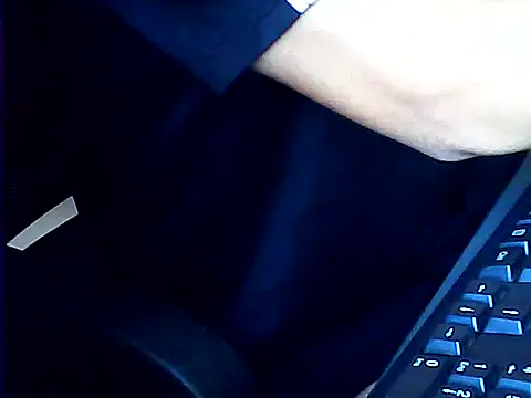 hotboydon2495 online show from 13, 10, 2025