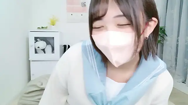 Hinata Sun online show from 12, 9, 2025