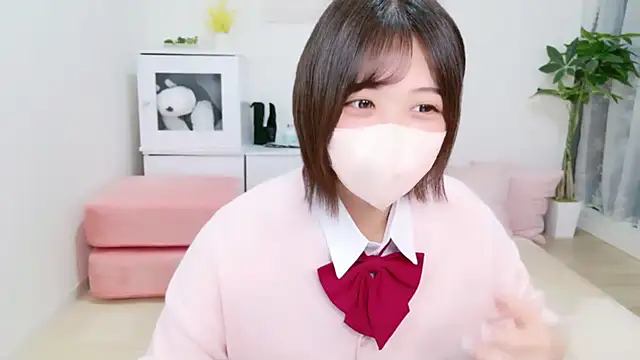 Hinata Sun online show from 20, 9, 2025