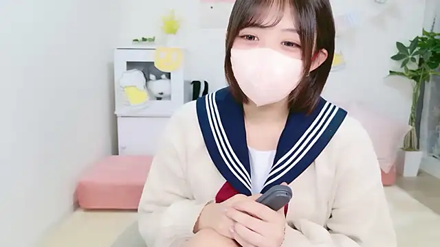 Hinata Sun online show from 27, 9, 2025