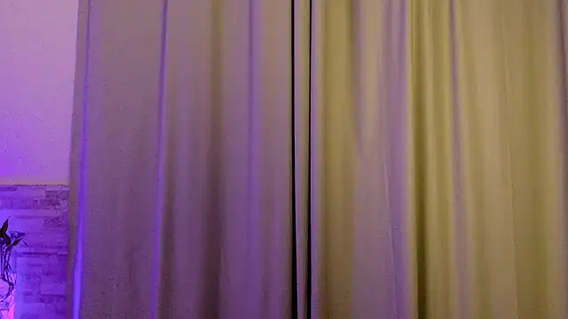 Snapshot of xbigpeach chatting on 19, 5, 2026 xbigpeach online show from 19, 5, 2026