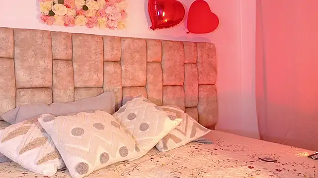 Kitty Rose   online show from 25, 9, 2025