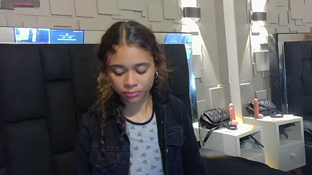 Kristall 06 online show from 12, 11, 2025