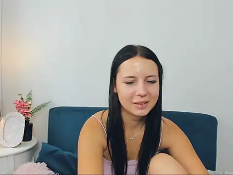 TaliaAdorable online show from 19, 9, 2025