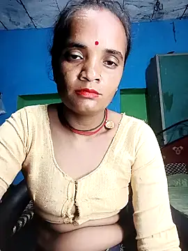 Snapshot of Hotwera chatting on 11, 9, 2025 Hotwera online show from 11, 9, 2025