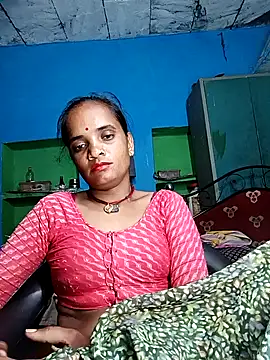 Snapshot of Hotwera chatting on 12, 9, 2025 Hotwera online show from 12, 9, 2025