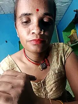 Snapshot of Hotwera chatting on 21, 9, 2025 Hotwera online show from 21, 9, 2025