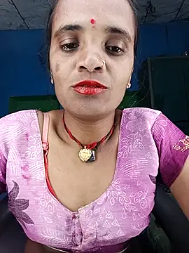 Snapshot of Hotwera chatting on 10, 10, 2025 Hotwera online show from 10, 10, 2025