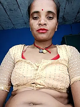 Snapshot of Hotwera chatting on 12, 10, 2025 Hotwera online show from 12, 10, 2025