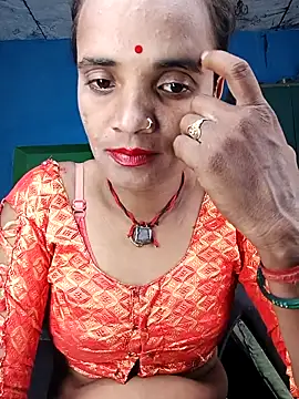 Snapshot of Hotwera chatting on 14, 10, 2025 Hotwera online show from 14, 10, 2025