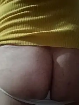 Snapshot of Elkato69 chatting on 9, 9, 2025 Elkato69 online show from 9, 9, 2025