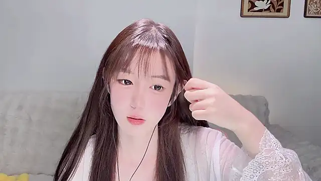 Xiao-runbao online show from 1, 11, 2025