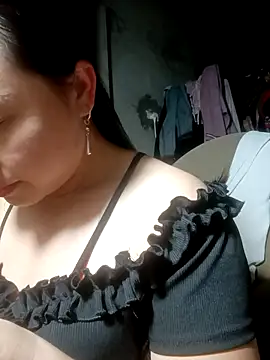 suki-lady online show from 10, 11, 2025