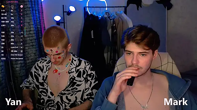 Snapshot of itsyanbb chatting on 15, 11, 2025 itsyanbb online show from 15, 11, 2025