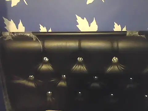 SoftButDeadly0 online show from 4, 12, 2025