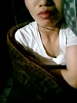 Snapshot of ngan-cute chatting on 22, 10, 2025 ngan-cute online show from 22, 10, 2025