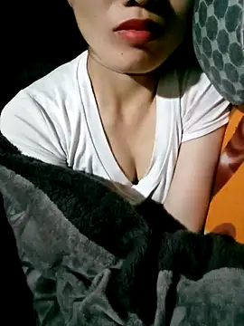 Snapshot of ngan-cute chatting on 25, 10, 2025 ngan-cute online show from 25, 10, 2025