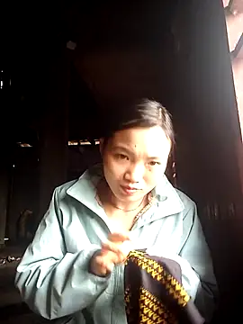 Snapshot of ngan-cute chatting on 29, 10, 2025 ngan-cute online show from 29, 10, 2025