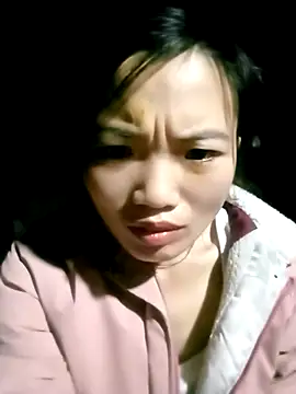 Snapshot of ngan-cute chatting on 5, 11, 2025 ngan-cute online show from 5, 11, 2025