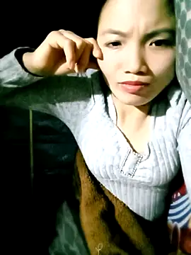 Snapshot of ngan-cute chatting on 8, 11, 2025 ngan-cute online show from 8, 11, 2025