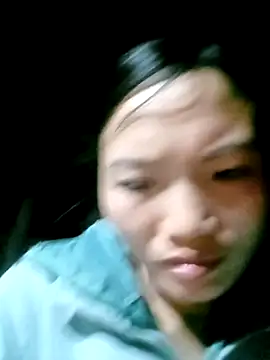 Snapshot of ngan-cute chatting on 1, 12, 2025 ngan-cute online show from 1, 12, 2025