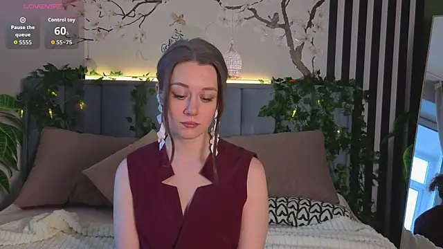 Snapshot of SkyHelen chatting on 5, 2, 2026 SkyHelen online show from 5, 2, 2026