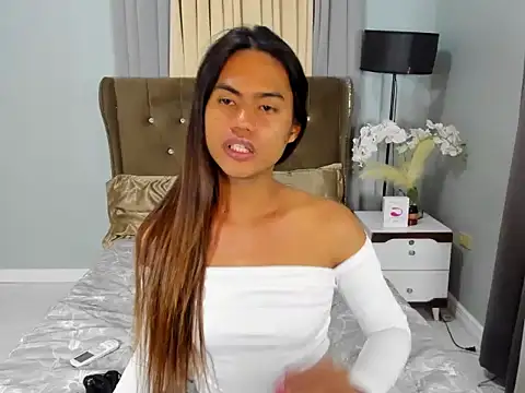 Snapshot of 1HotAsianTS chatting on 31, 10, 2025 1HotAsianTS online show from 31, 10, 2025