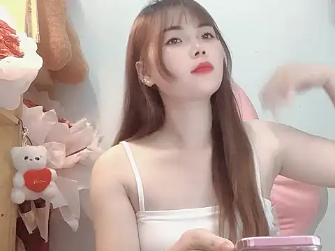 Snapshot of Pony898 chatting on 23, 10, 2025 Pony898 online show from 23, 10, 2025