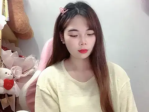 Snapshot of Pony898 chatting on 6, 11, 2025 Pony898 online show from 6, 11, 2025