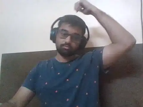 Snapshot of GOJO_1 chatting on 26, 10, 2025 GOJO 1 online show from 26, 10, 2025