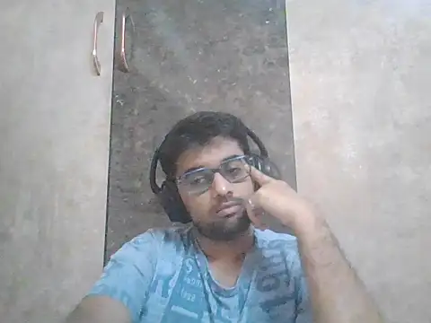 Snapshot of GOJO_1 chatting on 24, 11, 2025 GOJO 1 online show from 24, 11, 2025