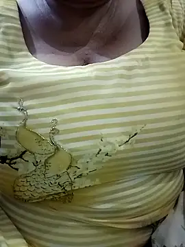 Snapshot of Rakhi_sawant143 chatting on 12, 10, 2025 Rakhi sawant143 online show from 12, 10, 2025