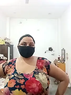 Snapshot of Rakhi_sawant143 chatting on 1, 11, 2025 Rakhi sawant143 online show from 1, 11, 2025