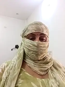 Rakhi sawant143 online show from 25, 3, 2026