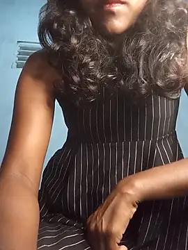 venuki ihalagamage online show from 12, 4, 2026