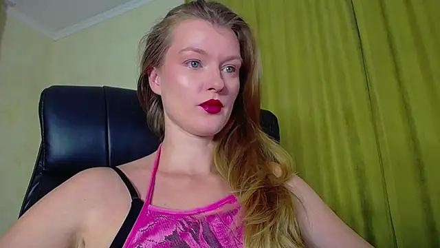 MysticVenus  online show from 15, 11, 2025