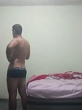 Snapshot of Regis199969 chatting on 18, 10, 2025 Regis199969 online show from 18, 10, 2025