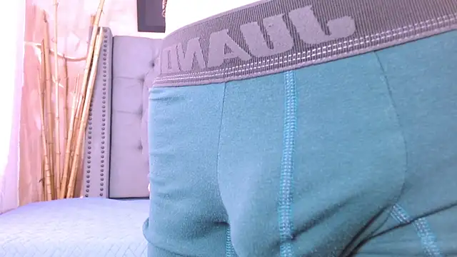 Snapshot of Luke_Carter chatting on 5, 2, 2026 Luke Carter online show from 5, 2, 2026