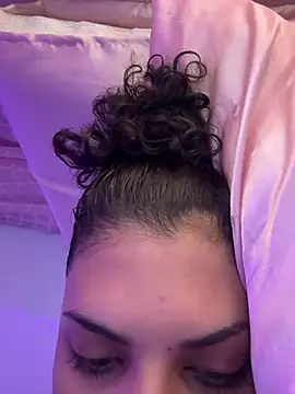 luluzinhax online show from 17, 4, 2026